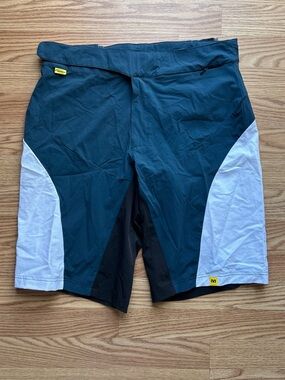 Mavic Meadows Trail Enduro Baggy Bike Short Large